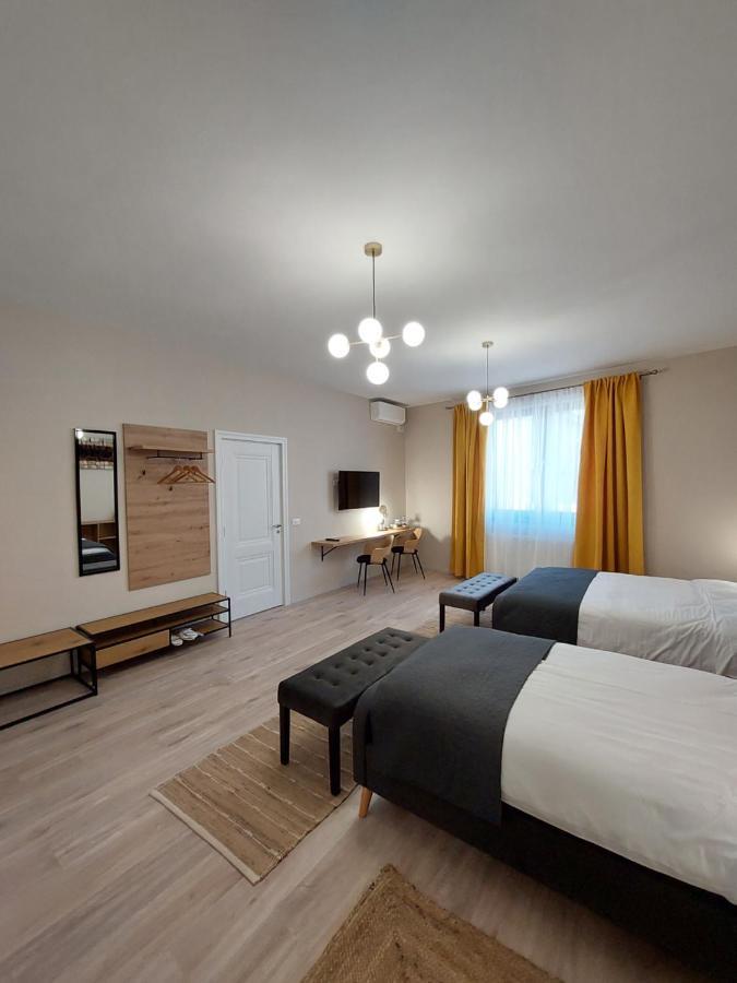 Mandarin Premium Apartments Târgu-Mureş Екстериор снимка